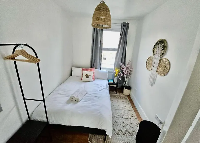 Central Location 2Br Flat Near Angel & City Centre